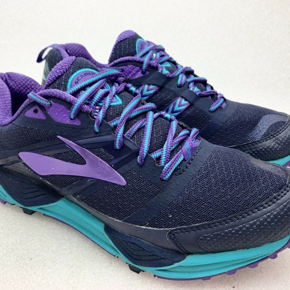 Brooks Womens Cascadia 12  Blue Waterproof size 10